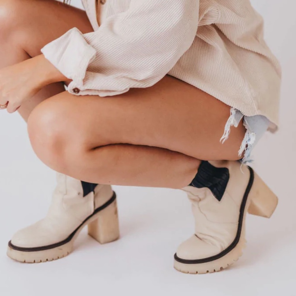 Free people boots James Chelsea chunky white size 8 US heels ankle boots shoes - Picture 4 of 16